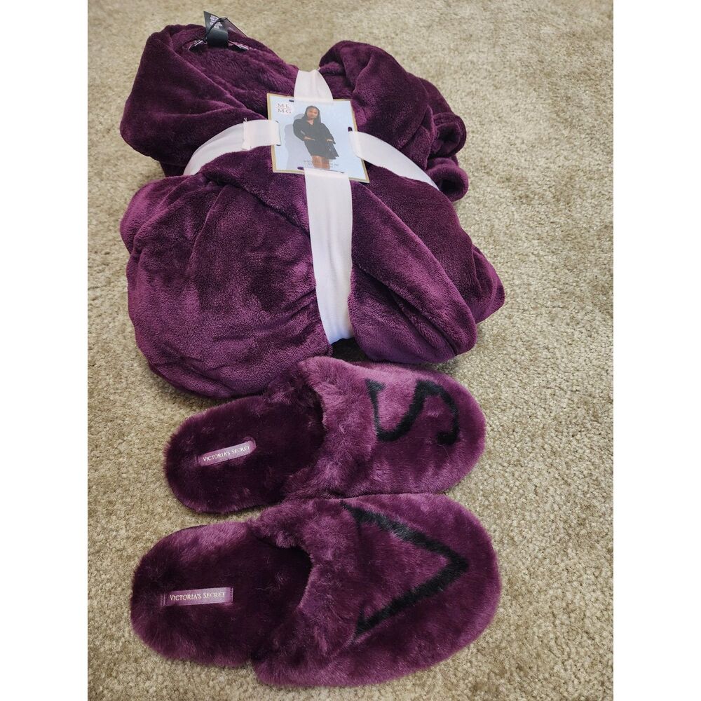 NWT Victoria's Secret Plush Cozy Robe & VS Slippers Set Plum Burgundy M/L